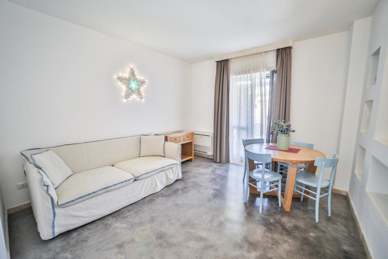Aparthotel Borgo De Li Santi à Otrante Extérieur photo