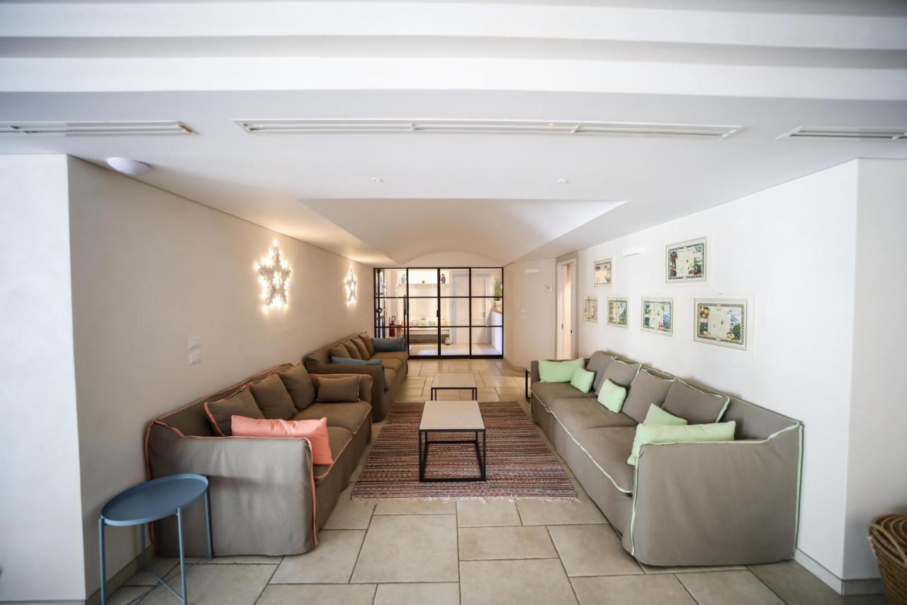 Aparthotel Borgo De Li Santi à Otrante Extérieur photo